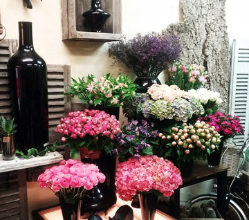 L'univers de votre magasin de fleurs à Bordeaux L'univers de votre magasin de fleurs à Bordeaux